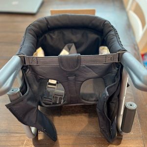 Inglesina fast table chair with tray.